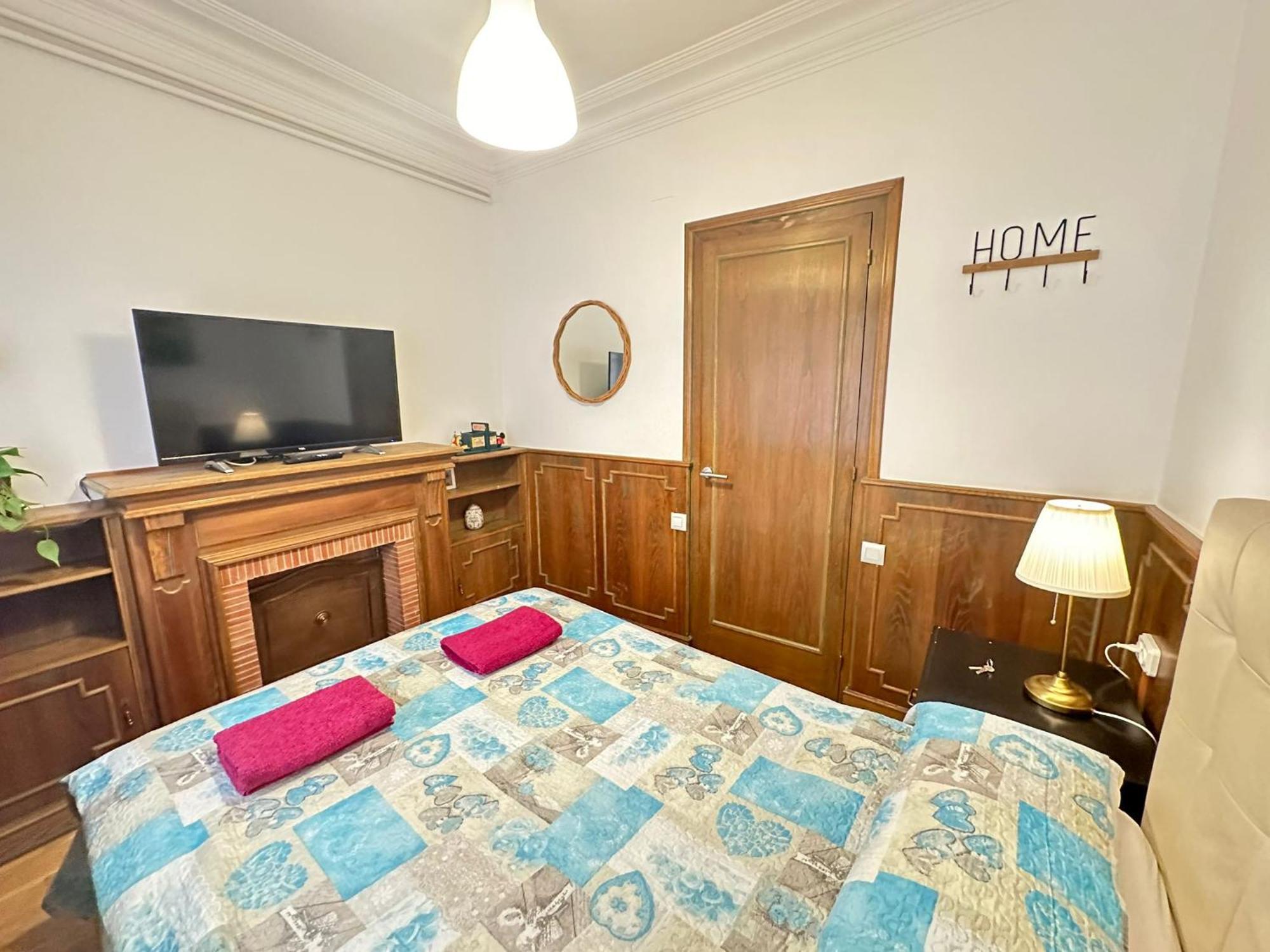 Bed and Breakfast Alojamiento Nuevo Balmes Barcelona Zewnętrze zdjęcie